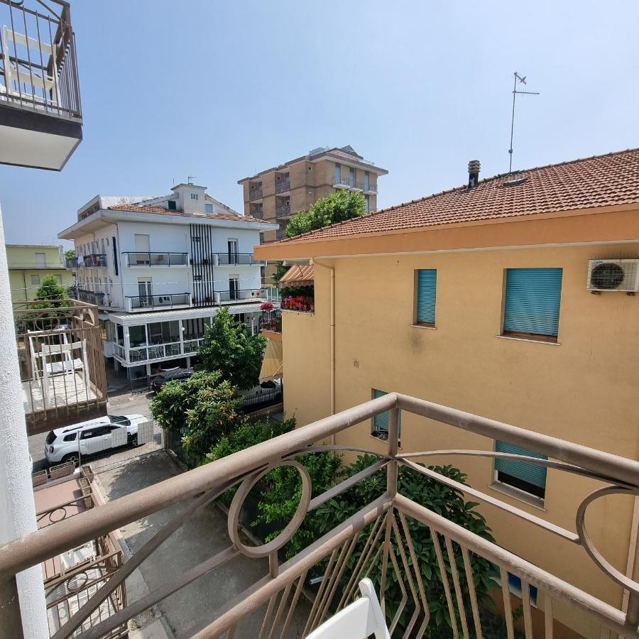 Residence Mare Rimini Exterior foto