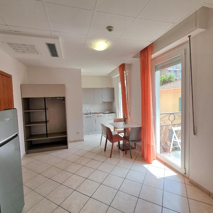 Residence Mare Rimini Exterior foto